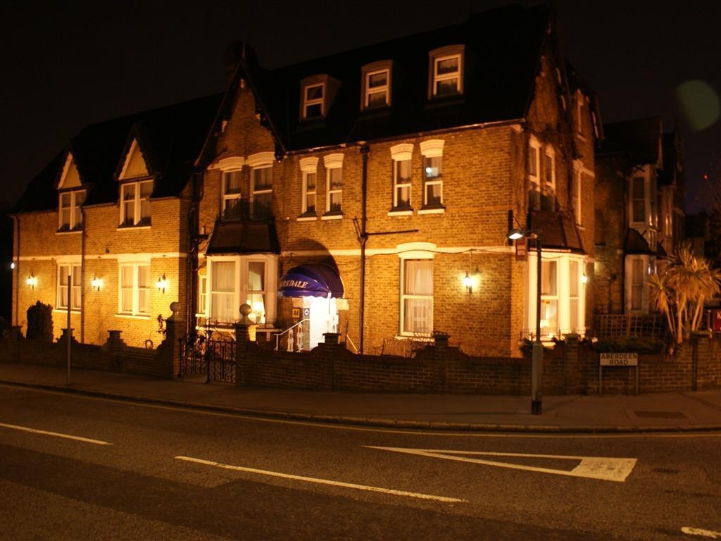 Kirkdale Hotel Croydon Kültér fotó